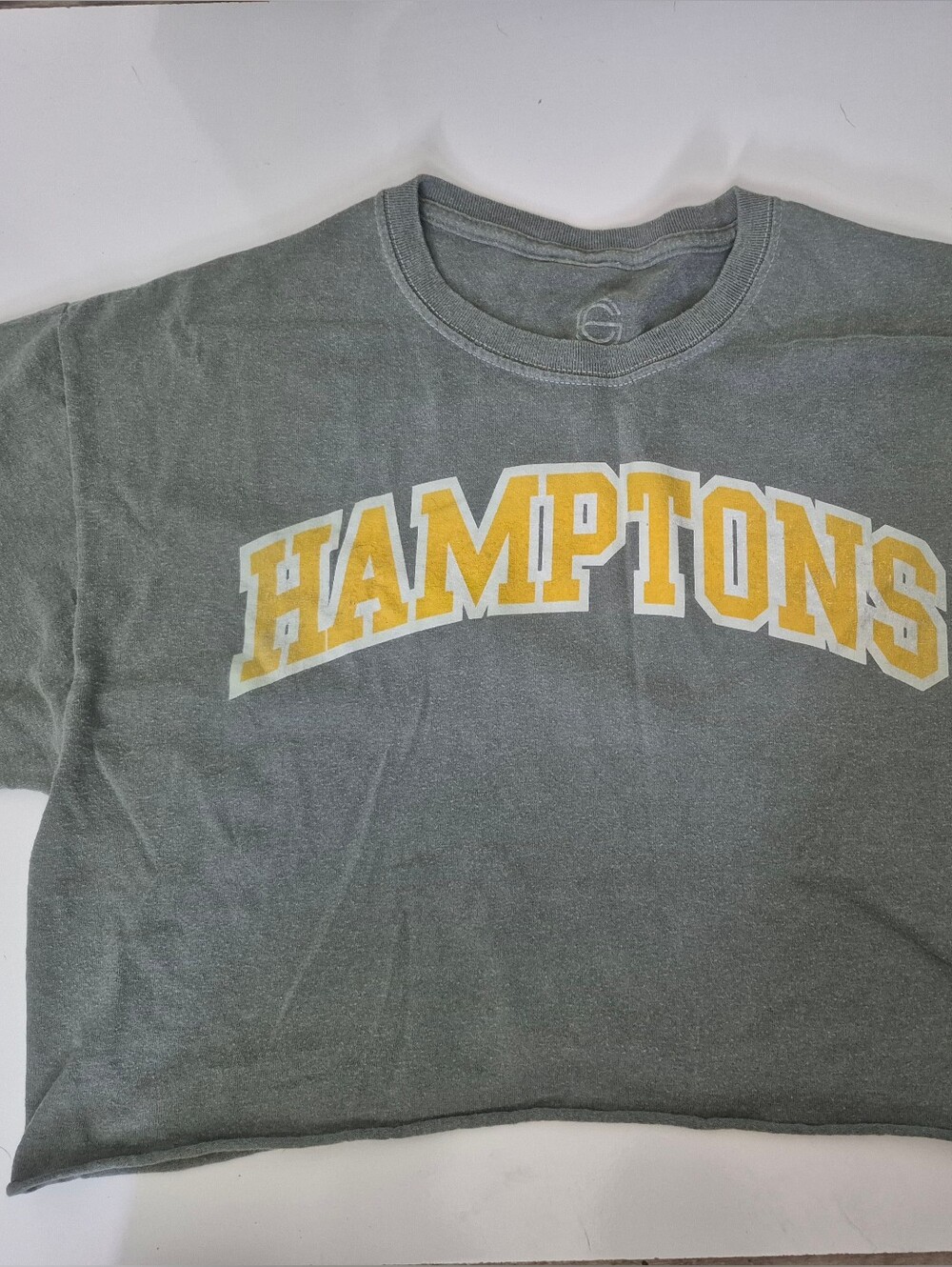 Social Culture Hamptons Crop Tshirt Grey Green Size Large